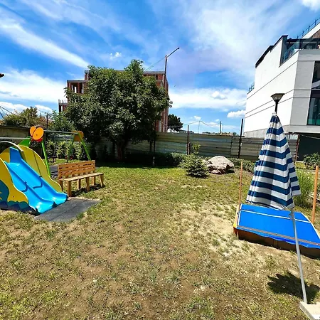 Stracciatella Homes Apartment